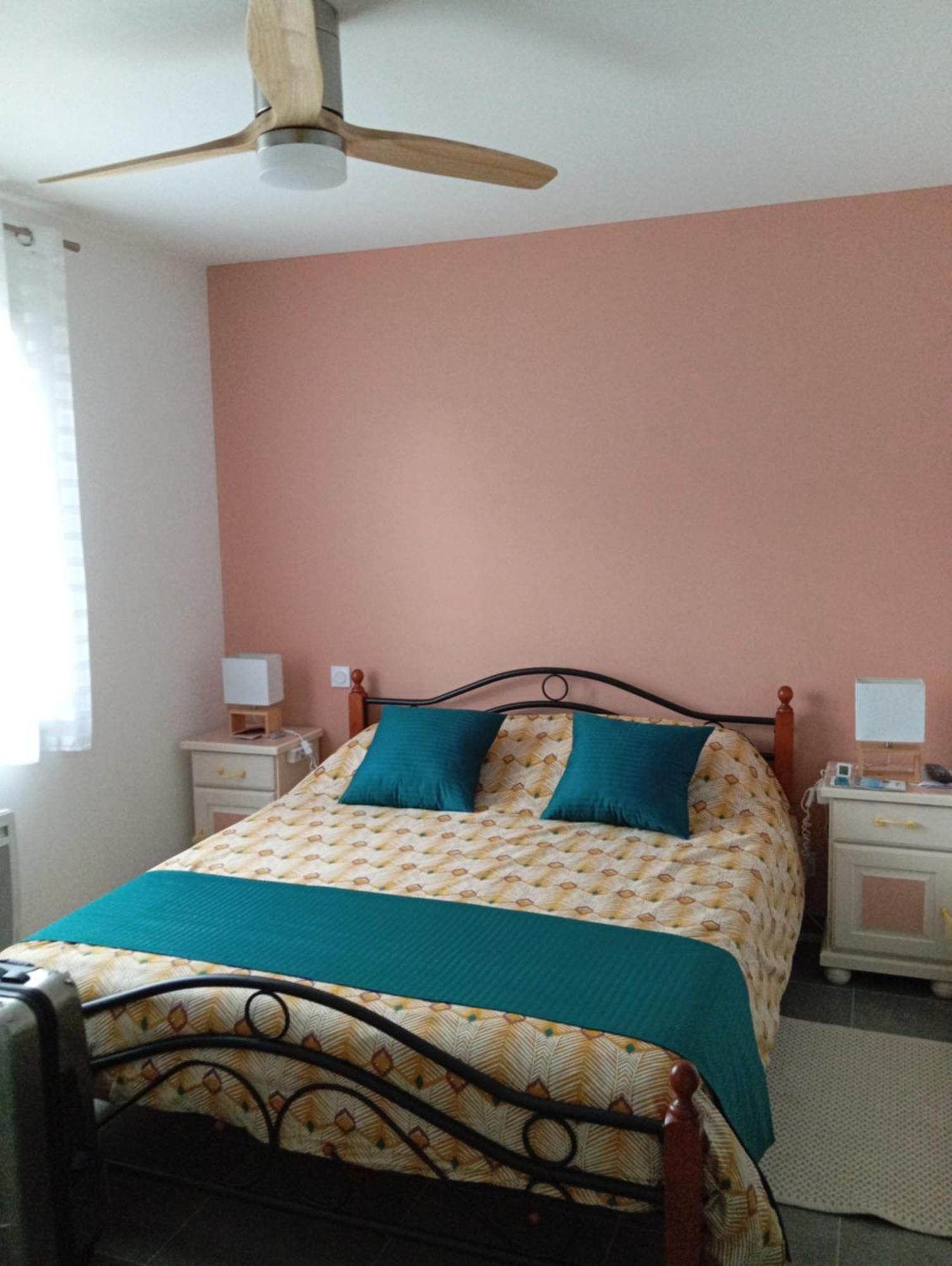 Almendra34480 Bed & Breakfast Magalas Luaran gambar